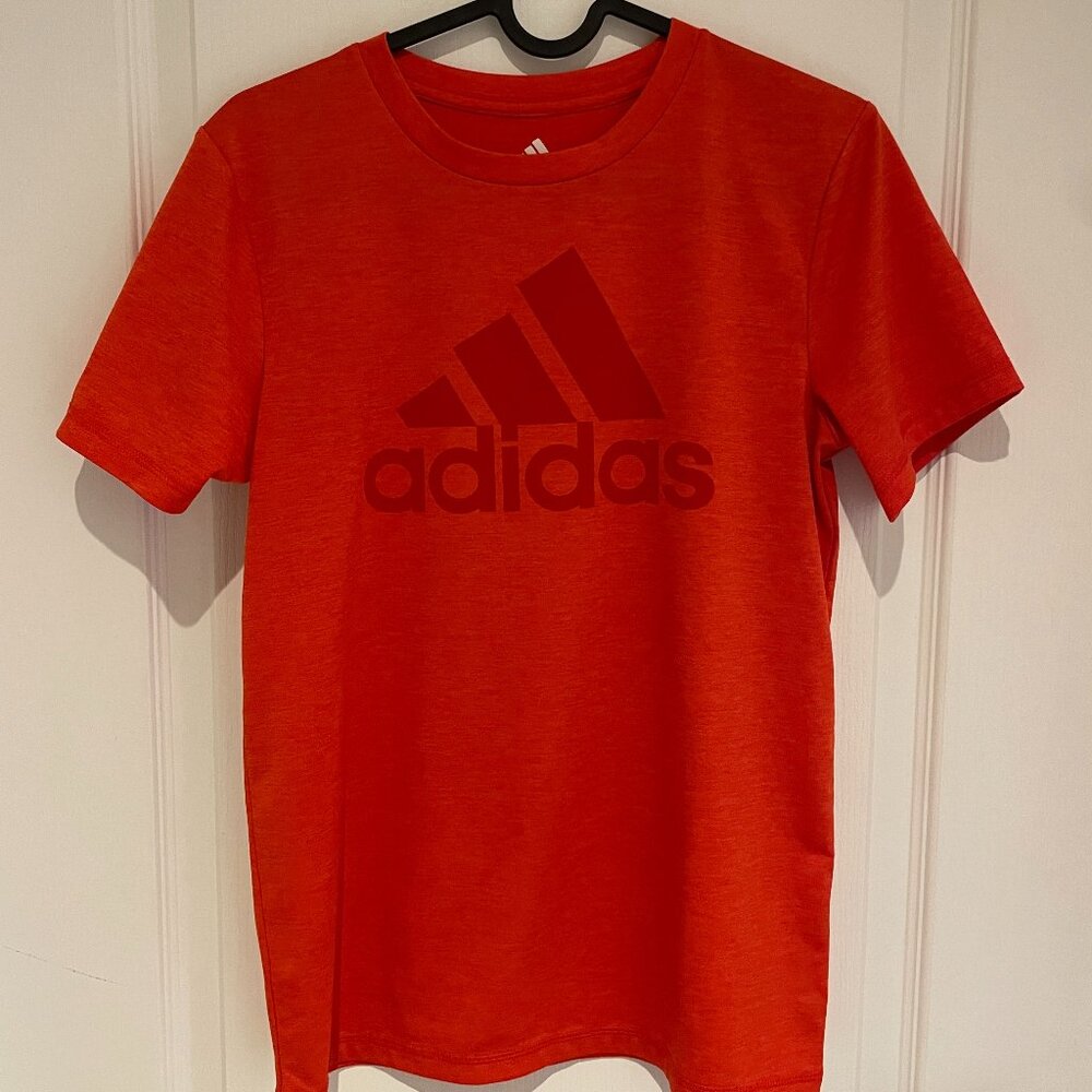 Kids Adidas t-shirt